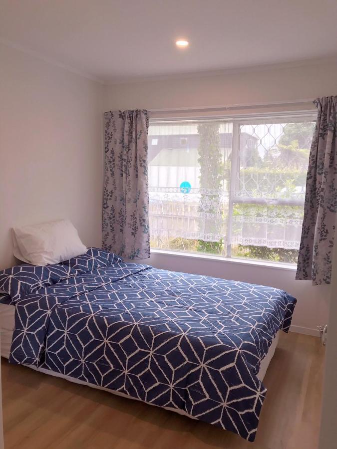 オークランドBright Eden Park Two Bed Townhouse Private Parkingアパートメント エクステリア 写真
