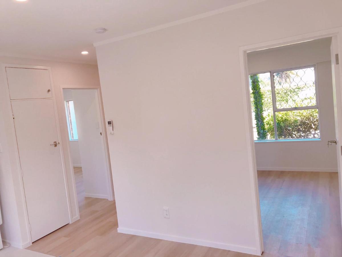 オークランドBright Eden Park Two Bed Townhouse Private Parkingアパートメント エクステリア 写真