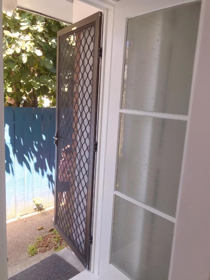 オークランドBright Eden Park Two Bed Townhouse Private Parkingアパートメント エクステリア 写真