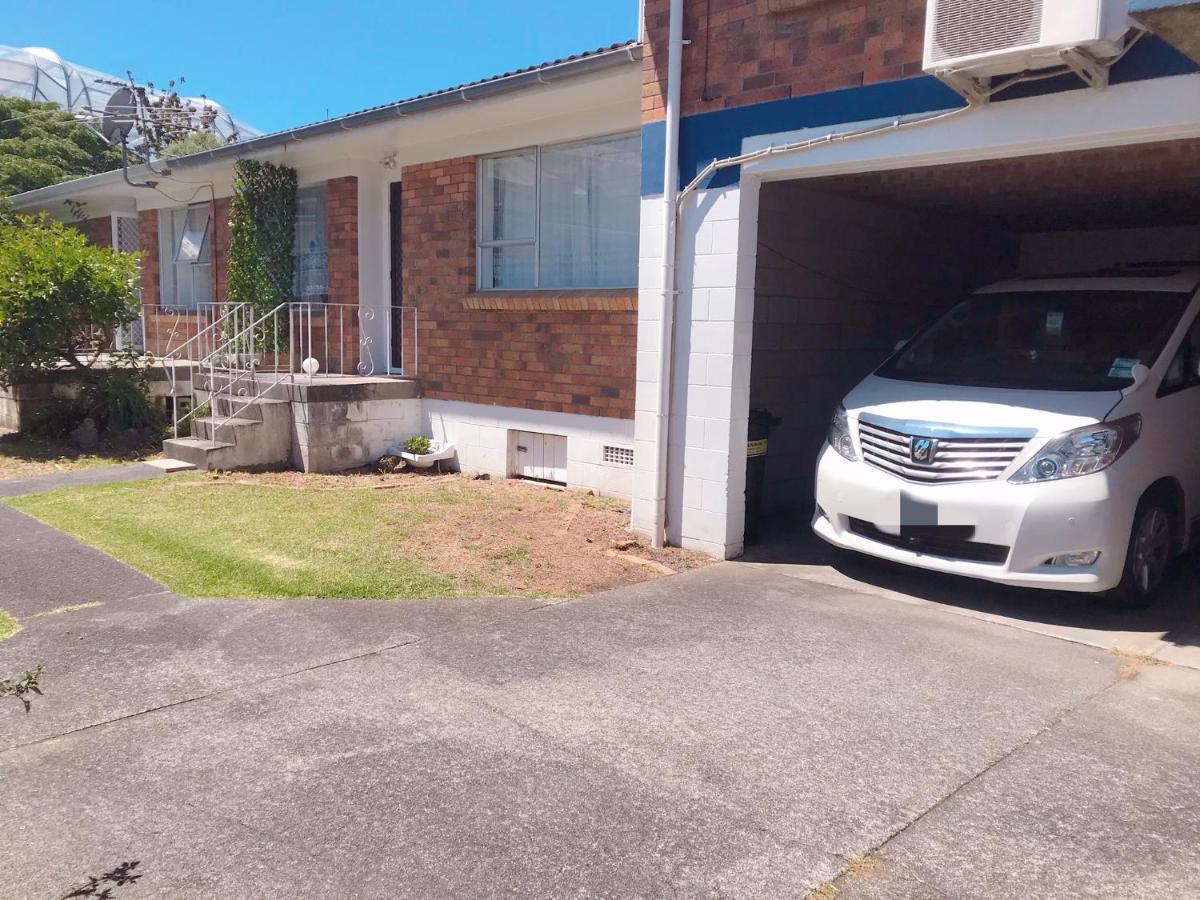 オークランドBright Eden Park Two Bed Townhouse Private Parkingアパートメント エクステリア 写真
