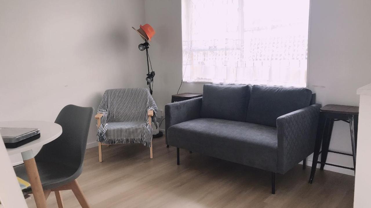 オークランドBright Eden Park Two Bed Townhouse Private Parkingアパートメント エクステリア 写真